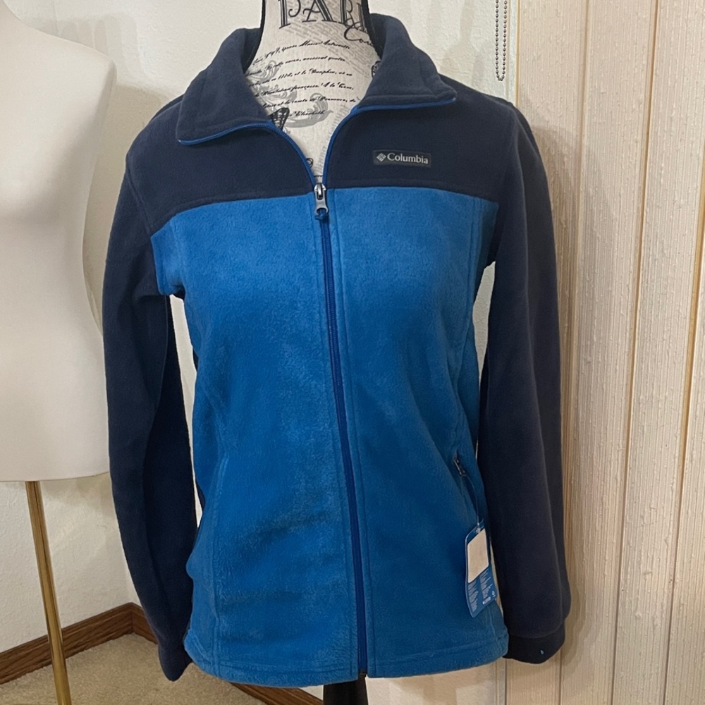 Columbia Two-Tone Blue Fleece Jacket